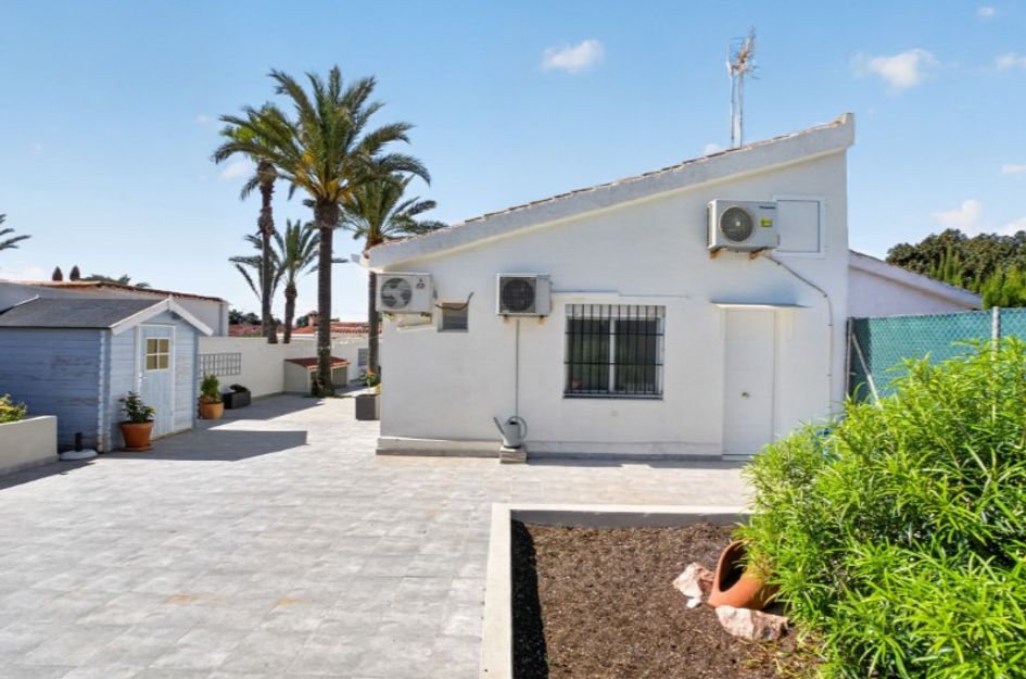 Villa in Torrevieja