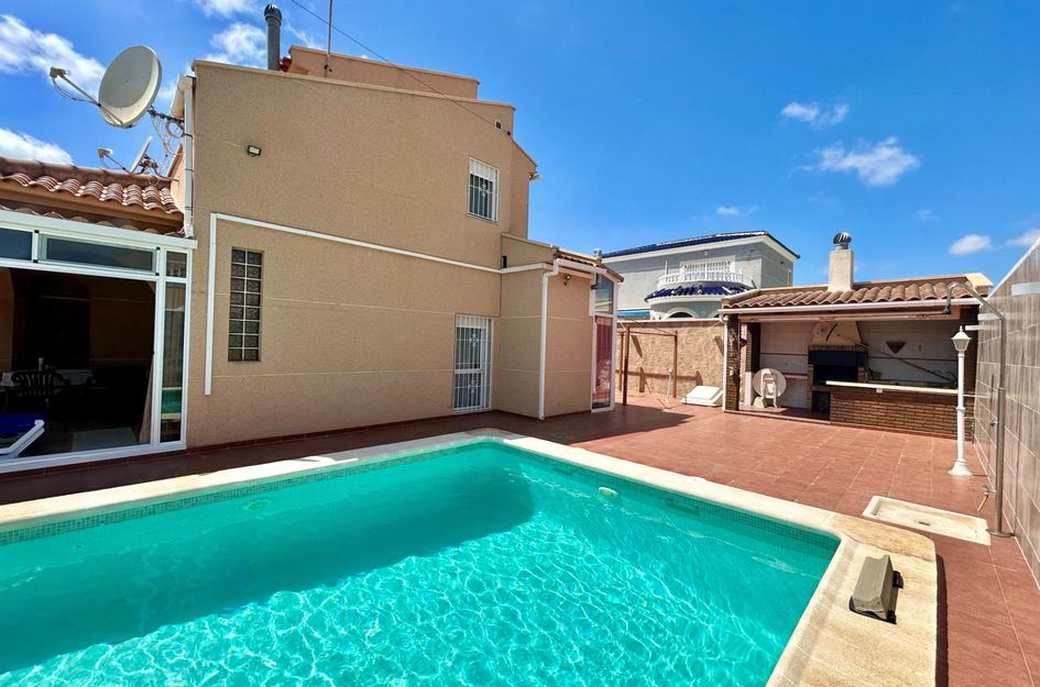 Villa in Torrevieja