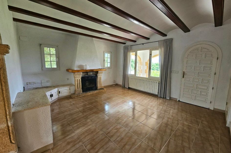 Villa in Tarraula