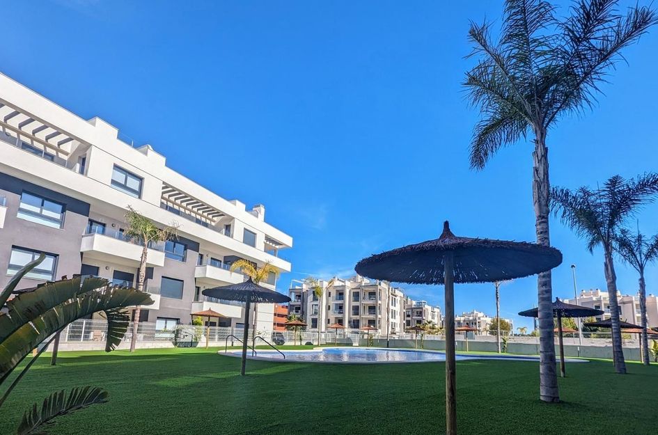 Penthouse in Los Almendros