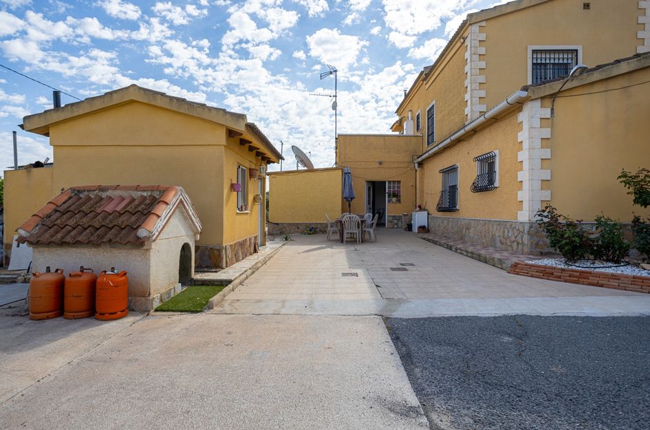 Villa in La Hoya