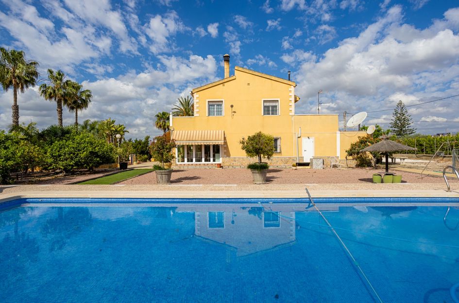 Villa in La Hoya
