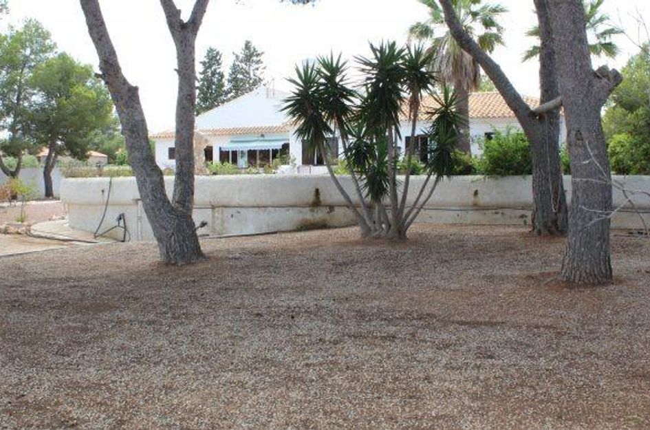 Villa in Los Almendros