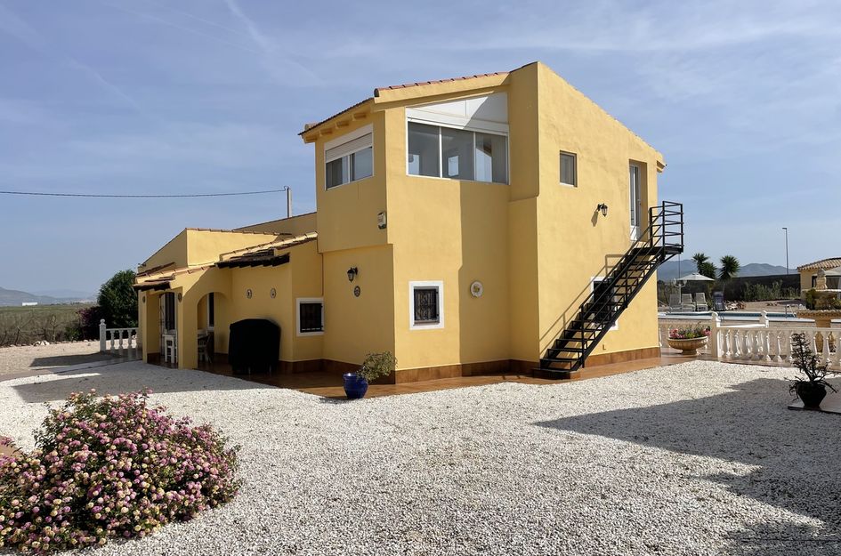 Villa in Montisol