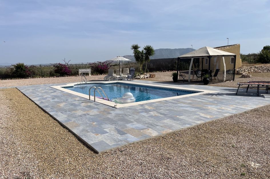 Villa in Montisol