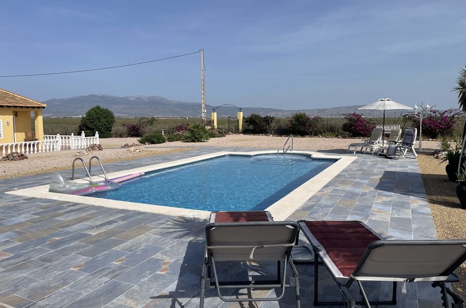 Villa in Montisol