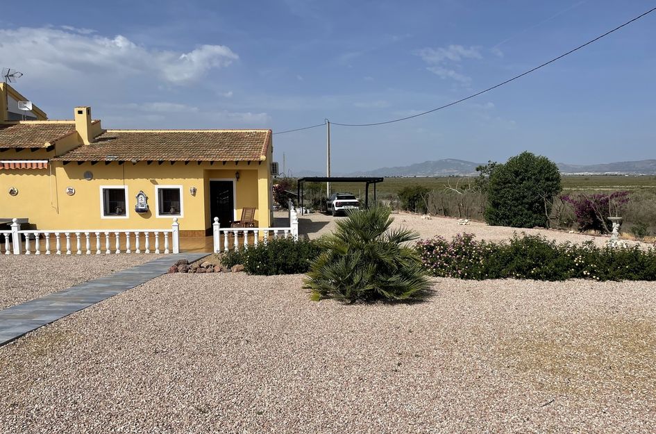 Villa in Montisol