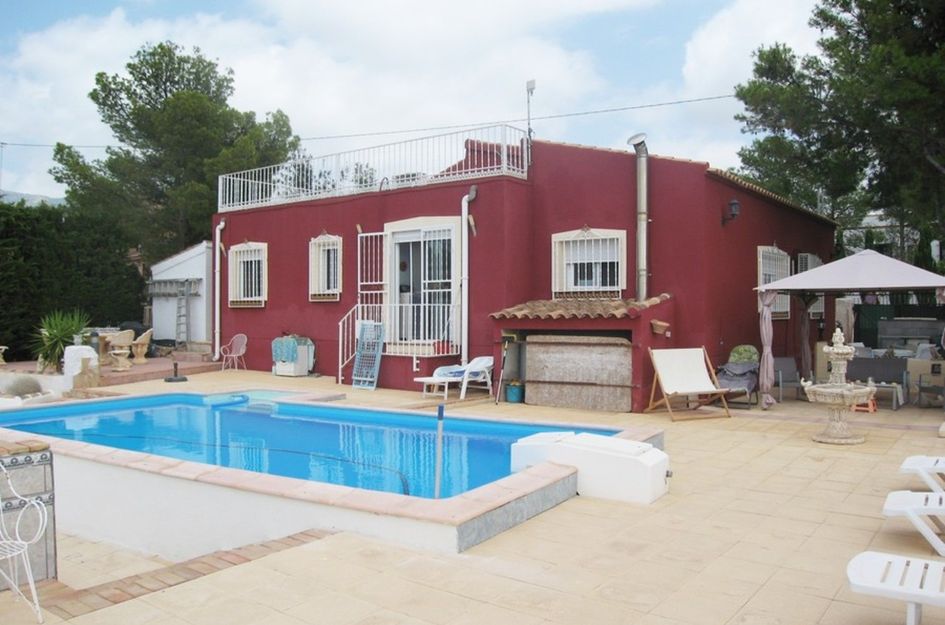 Villa in Aledo