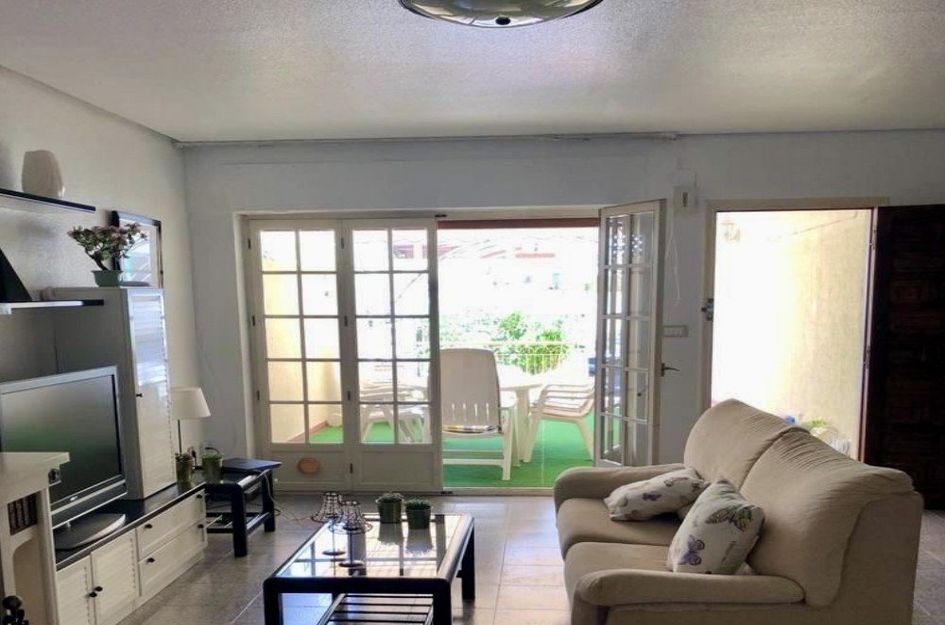 Duplex in Kendall West