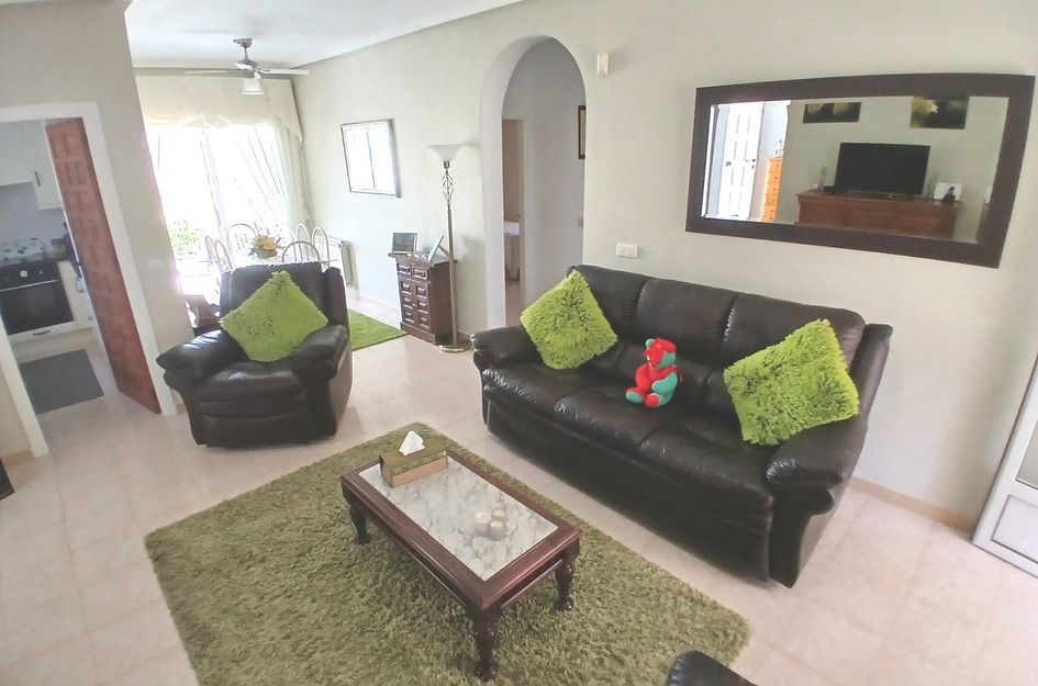 Villa in Res. Las Filipinas