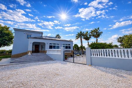Villa in Catral