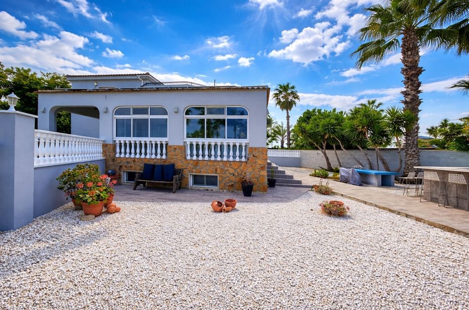 Villa in Catral