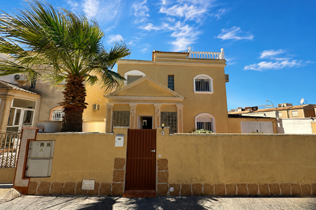 Villa in Torrevieja