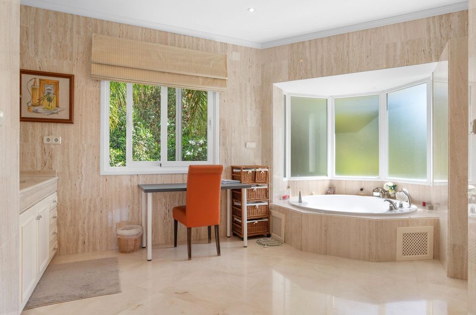 Villa in Bel-Air