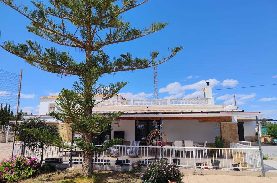 Villa in Los Montesinos