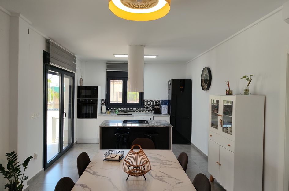 Villa in Los Montesinos