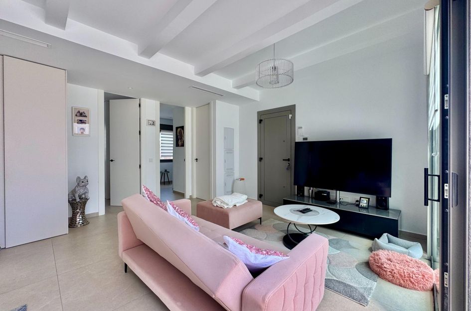 Villa in Res. Las Filipinas