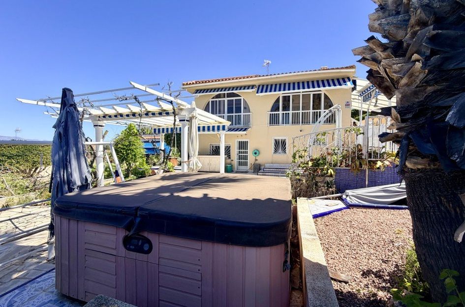 Villa in Kendall West