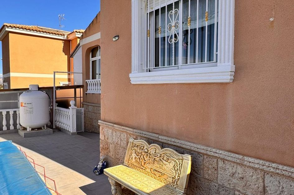 Villa in Miranda