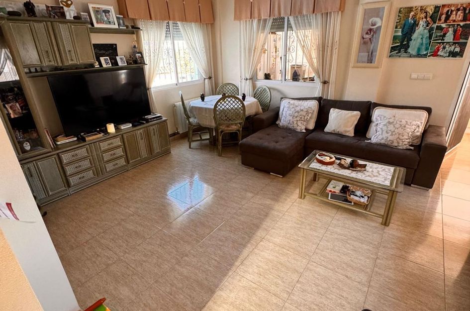 Villa in Miranda