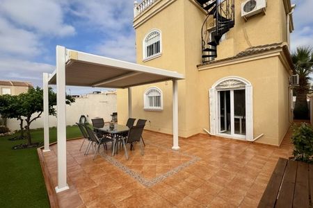 Villa in Torrevieja