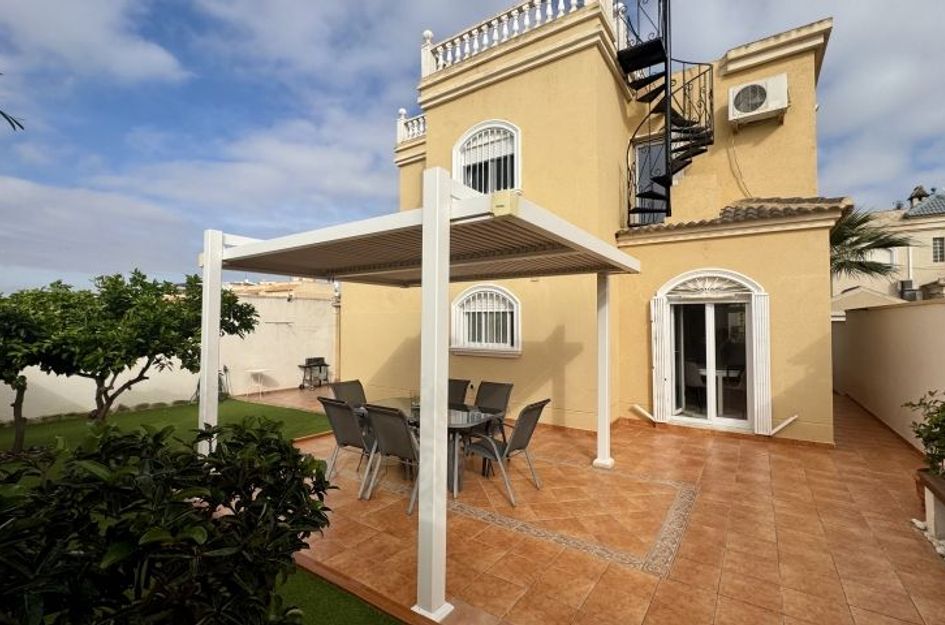 Villa in Torrevieja