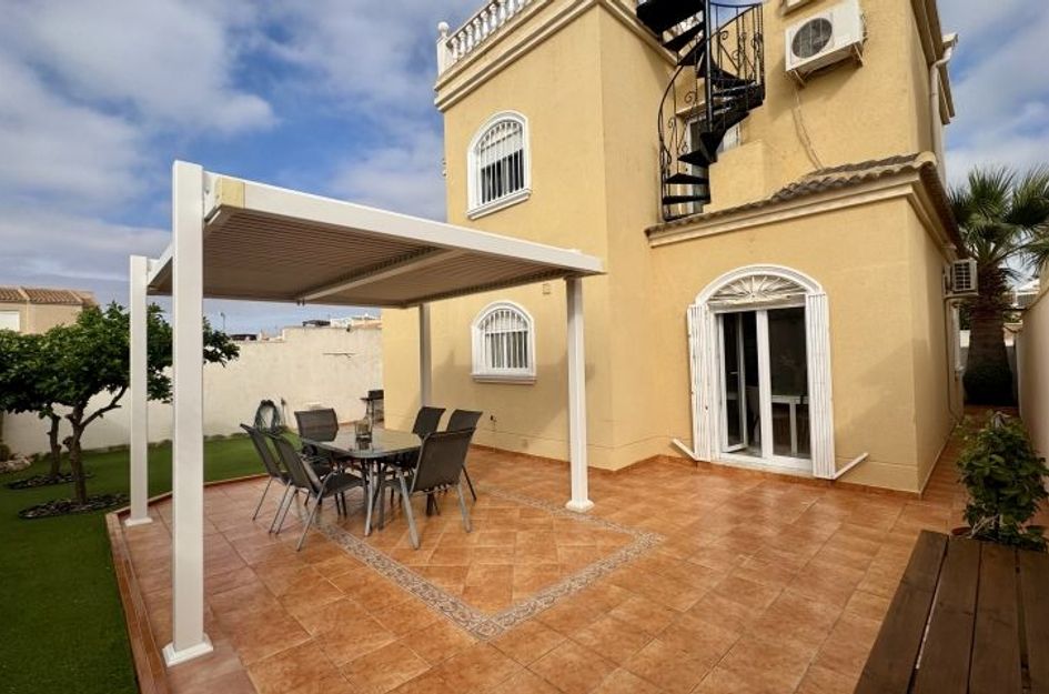 Villa in Torrevieja