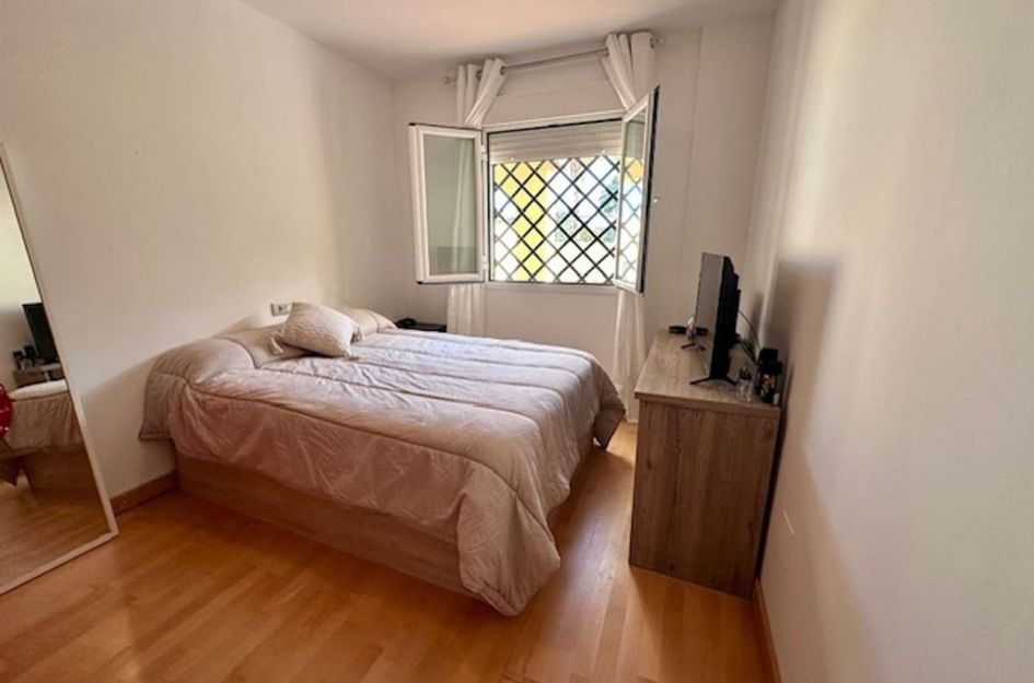 Appartement in Urbanización Puerto de Estepona
