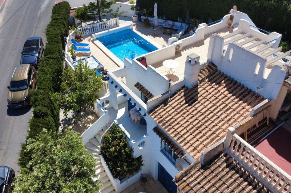 Halfvrijstaand in Torrevieja