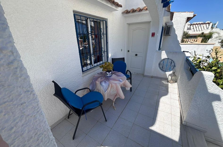 Halfvrijstaand in Torrevieja
