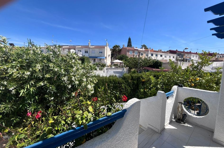 Halfvrijstaand in Torrevieja