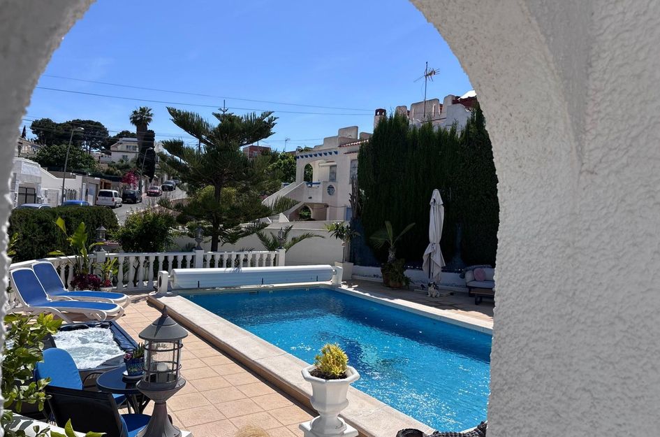 Halfvrijstaand in Torrevieja