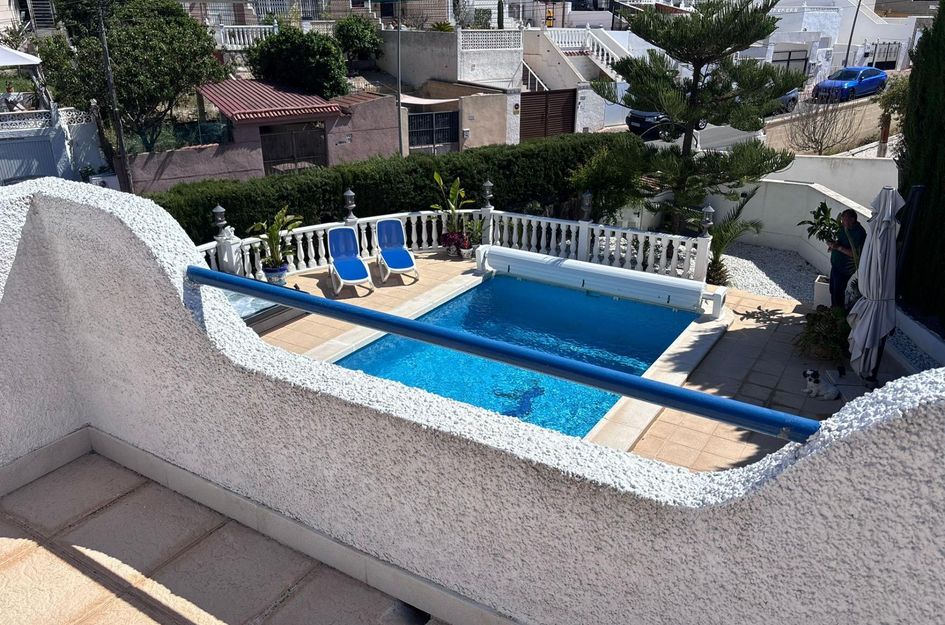Halfvrijstaand in Torrevieja