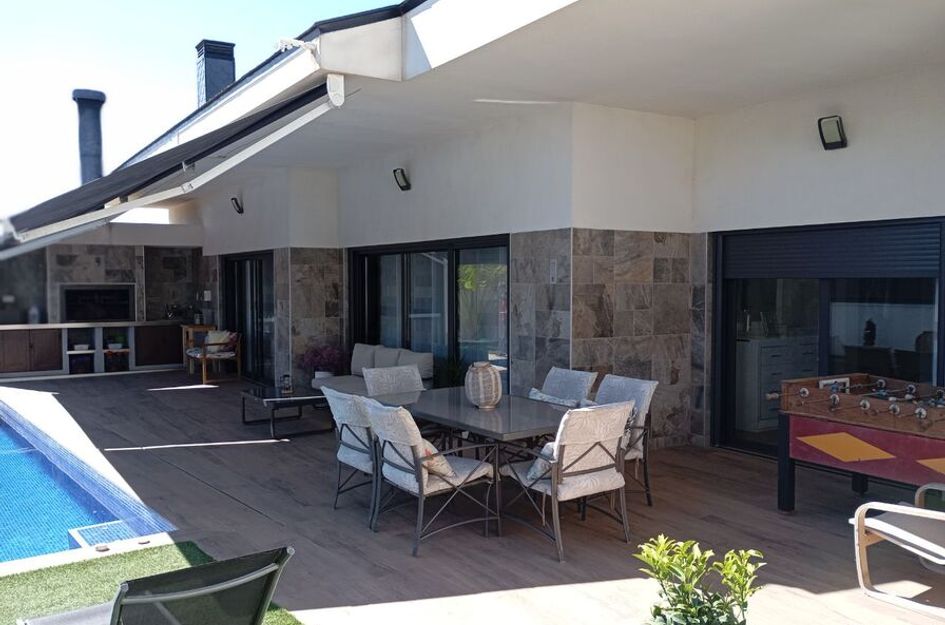 Villa in Heredades