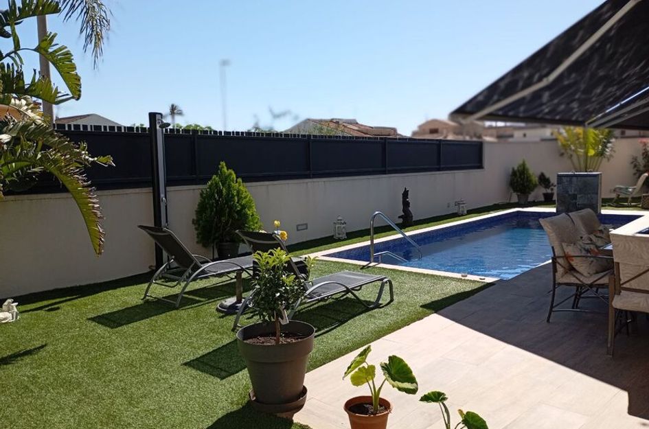 Villa in Heredades