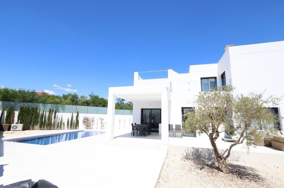 Villa in Quesada