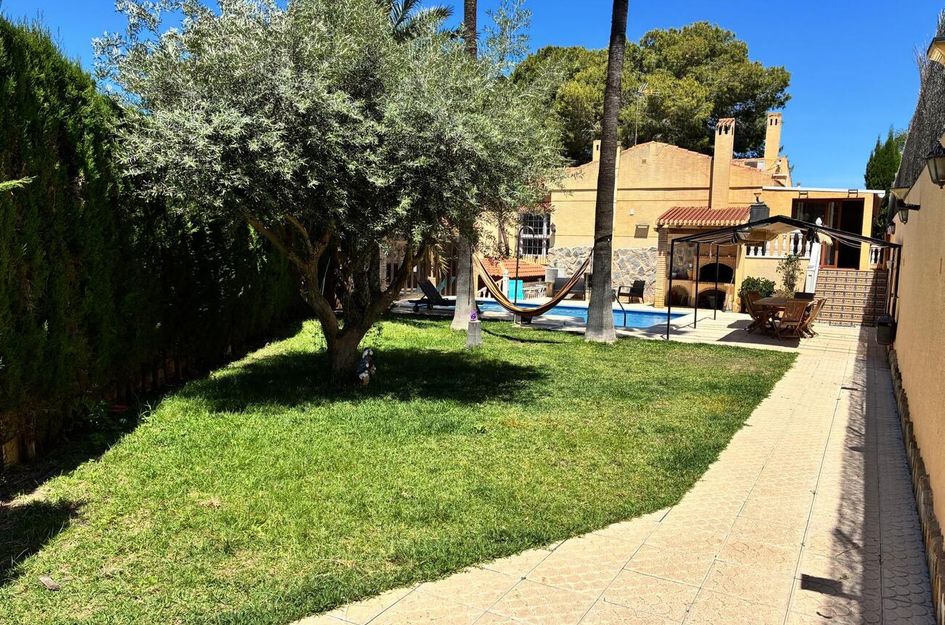 Villa in Torrevieja