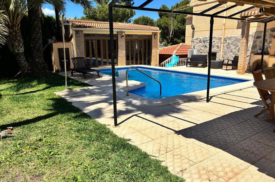 Villa in Torrevieja