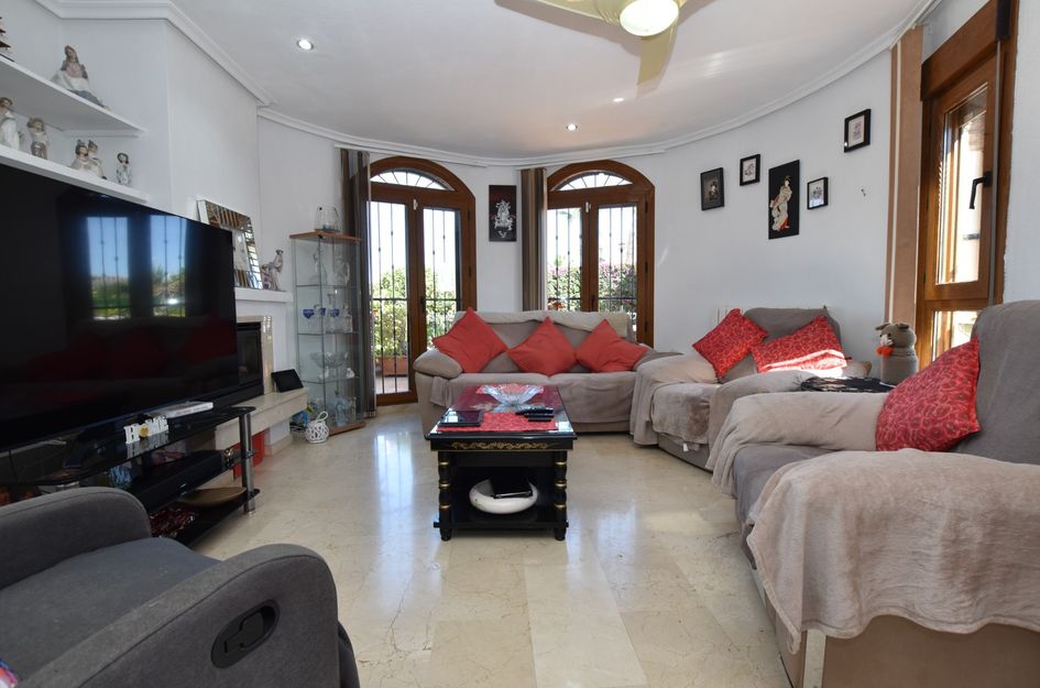 Villa in Castillo de Montemar