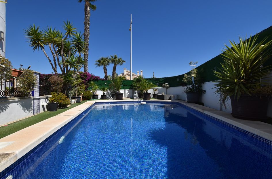 Villa in Castillo de Montemar
