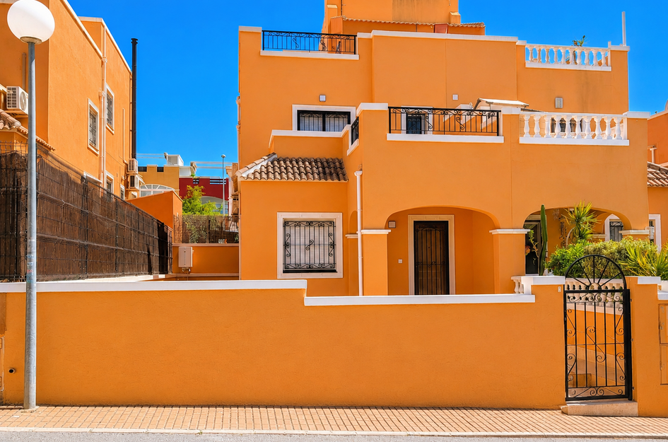 Villa in Dehesa de Campoamor