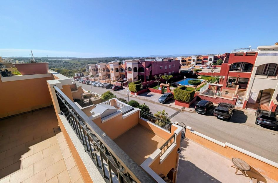 Villa in Dehesa de Campoamor