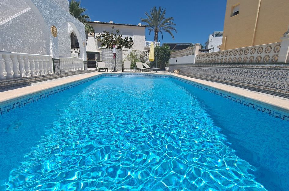 Villa in San Miguel de Salinas