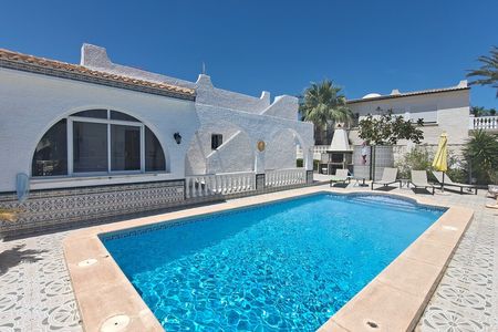 Villa in San Miguel de Salinas