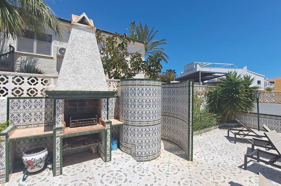Villa in San Miguel de Salinas