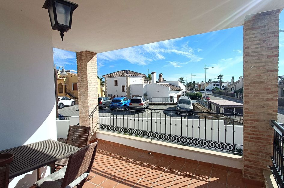 Villa in Castillo de Montemar