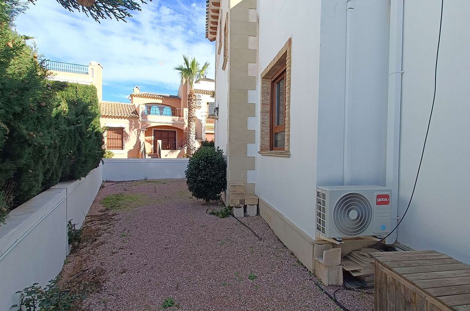 Villa in Castillo de Montemar