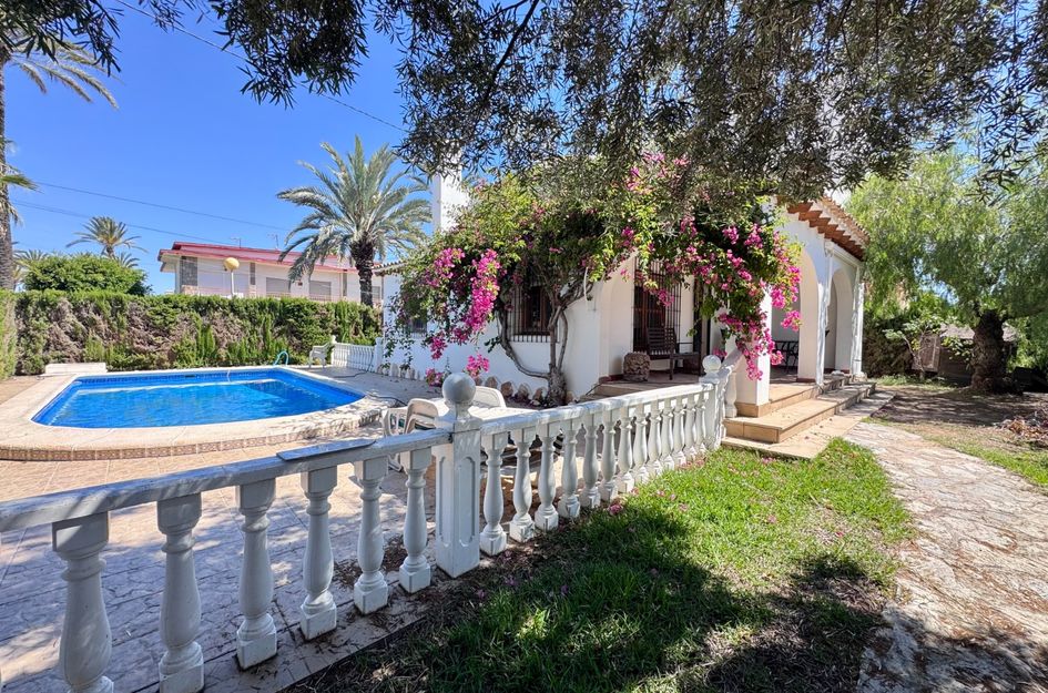 Villa in Vistabella
