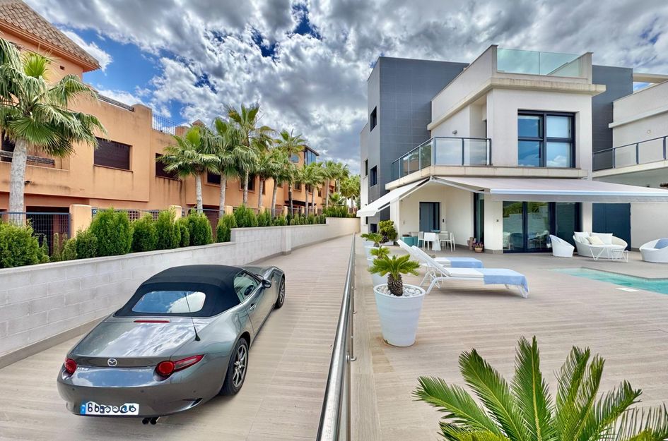 Villa in San Miguel de Salinas