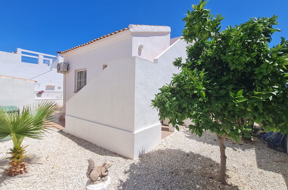 Villa in Orihuela Costa